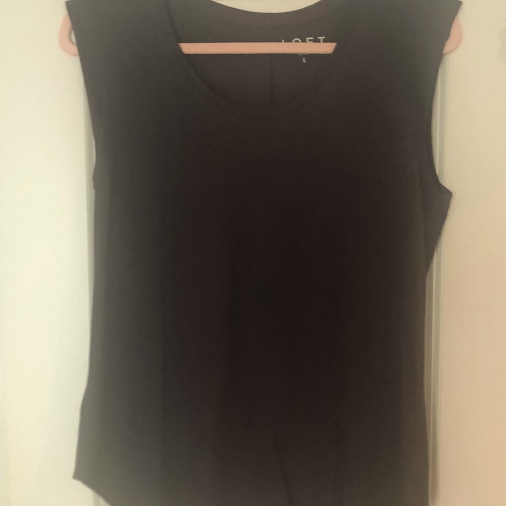 🎉4 for 20 🎉LOFT cap sleeve tee - Picture 1 of 3